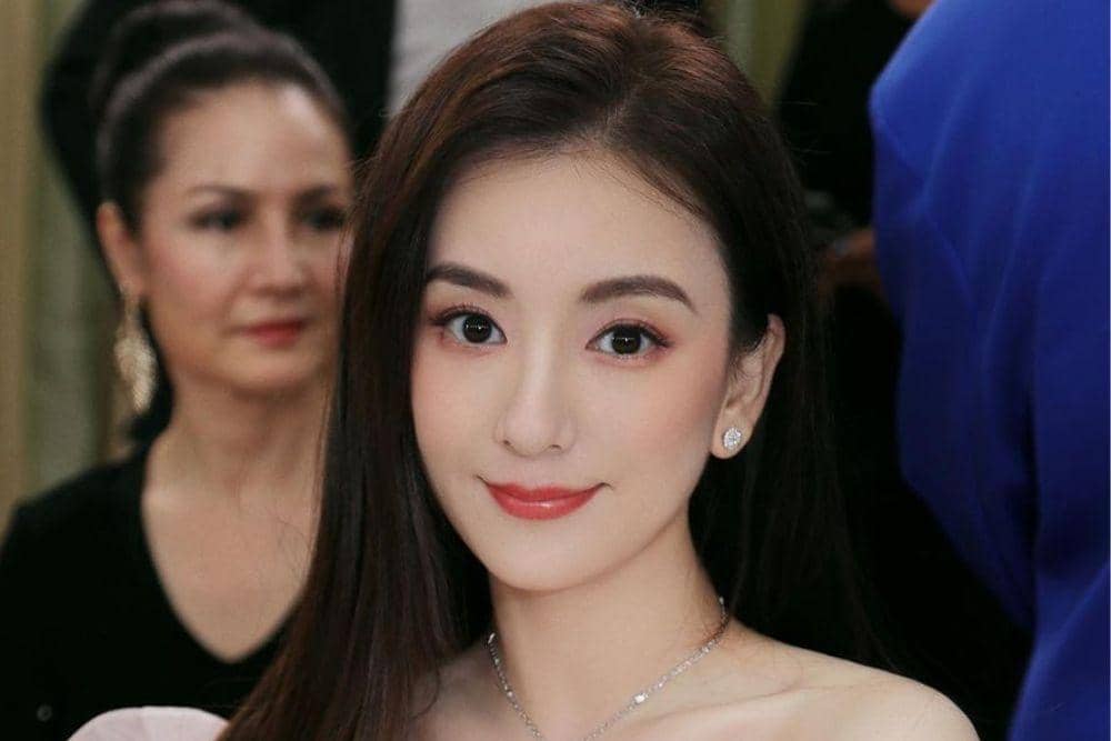 instagram.com/mokafy