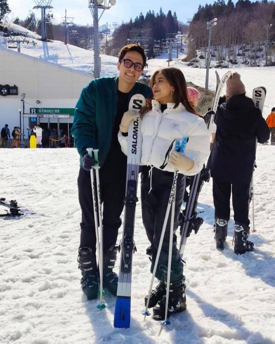 instagram.com/brisialova.ambon