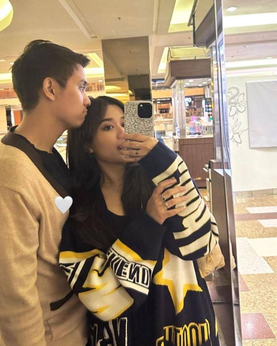 instagram.com/brisialova.ambon