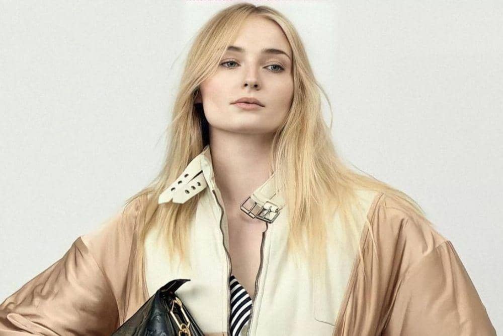 instagram.com/sophiet