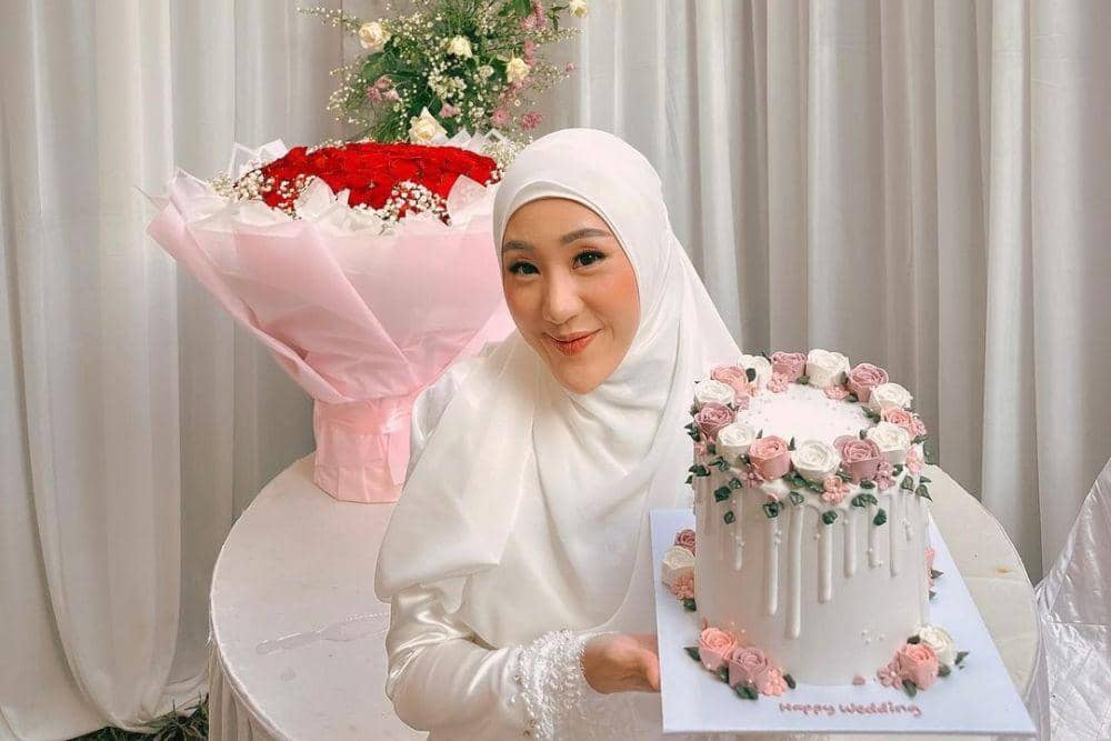 instagram.com/larissachou