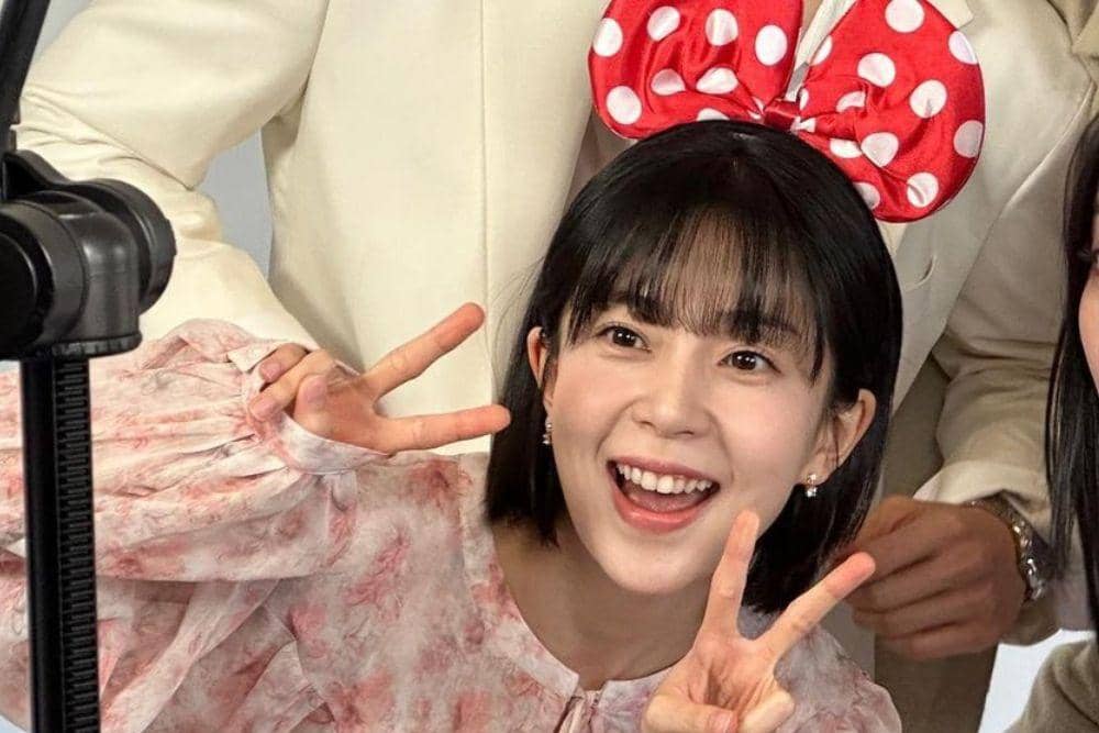 instagram.com/jinibeak