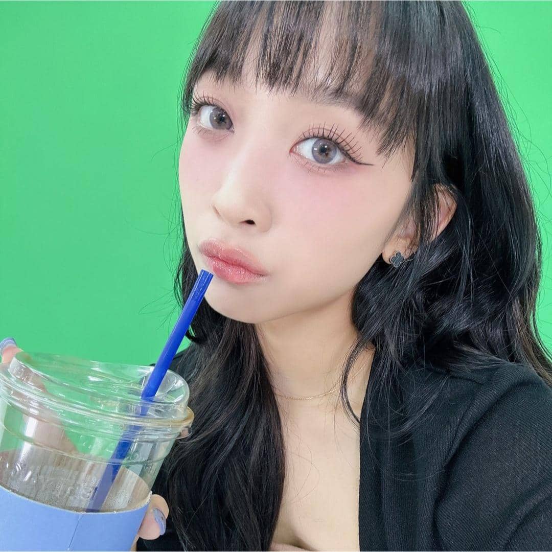 Instagram.com/secretnumber.official