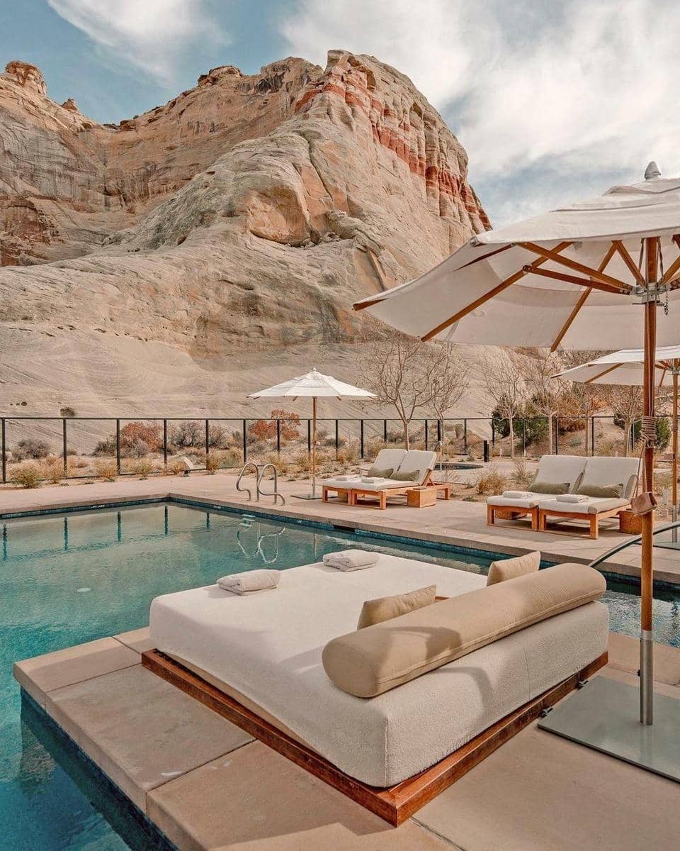 instagram.com/amangiri