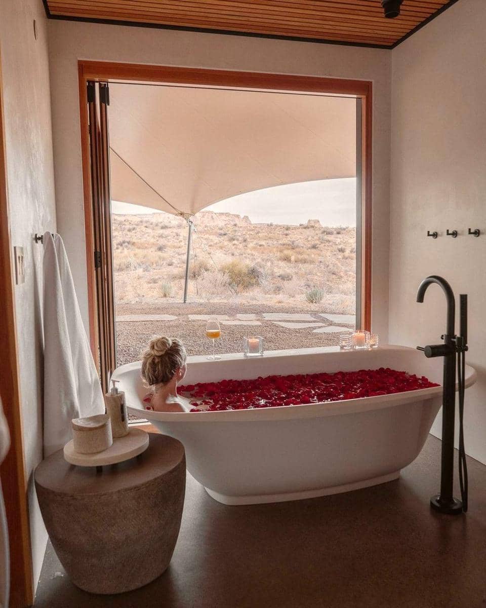 instagram.com/amangiri