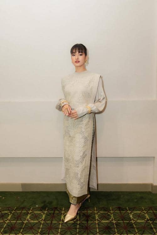 instagram.com/mawar_eva