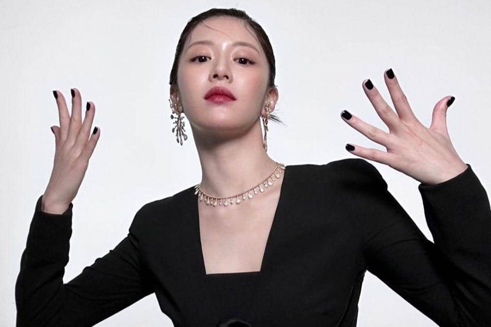 instagram.com/goyounjung