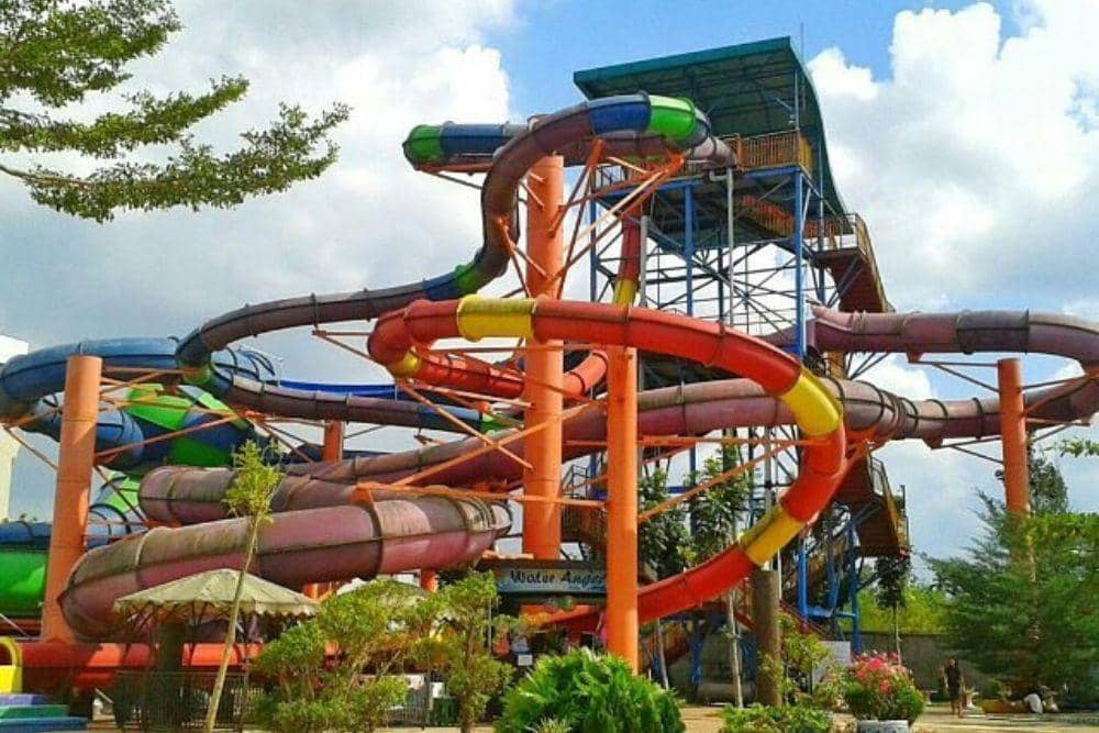 instagram.com/wonderswaterworld