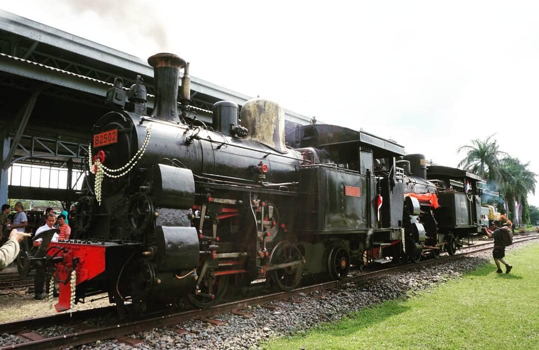 instagram.com/wisata.museumkeretaapiambarawa