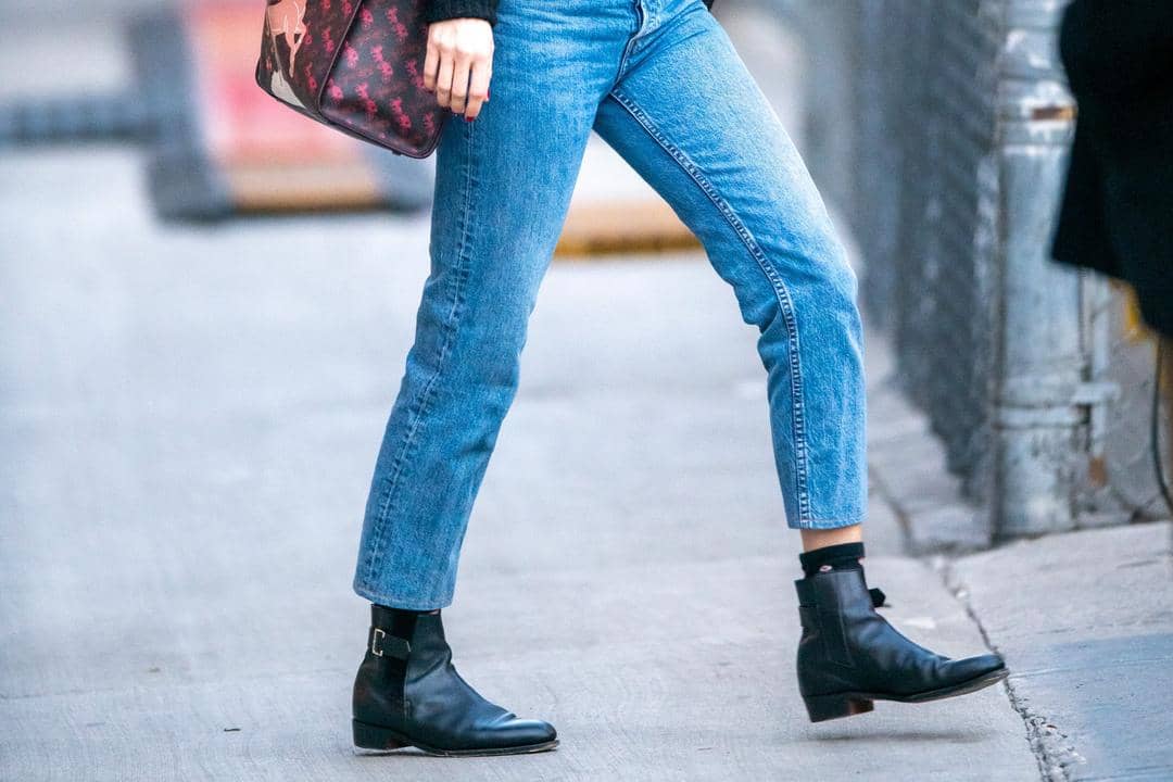 Inpirasi Padu-padan Celana Jeans dan Ankle Boots