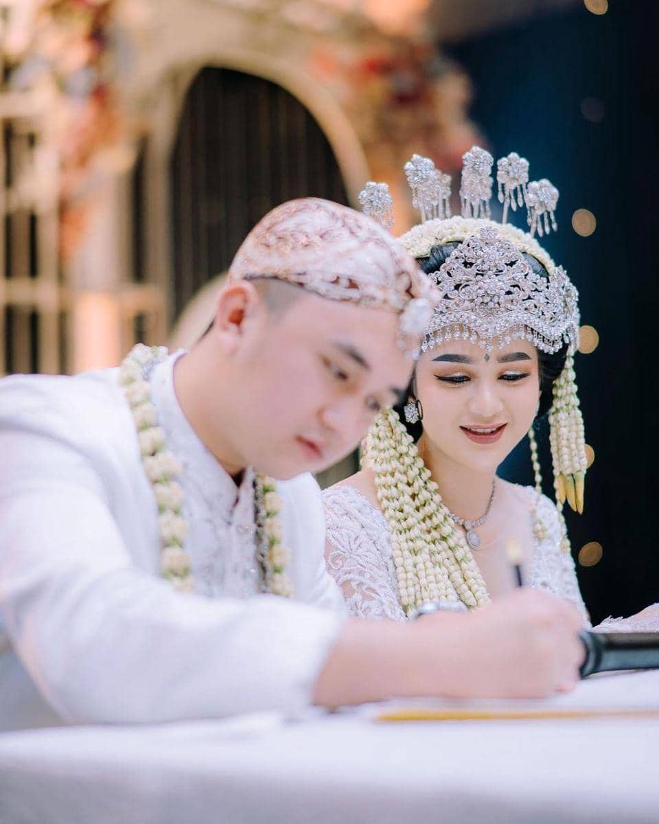 instagram.com/egha.makeup