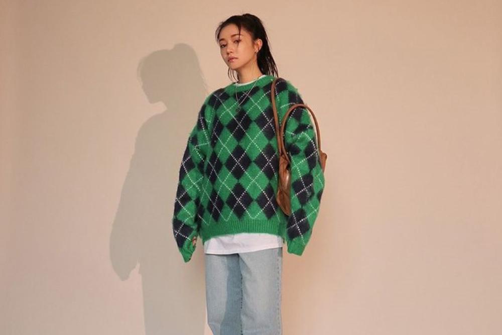 10 Korean Boyish Outfit untuk Perempuan, Tampil Lebih Keren!