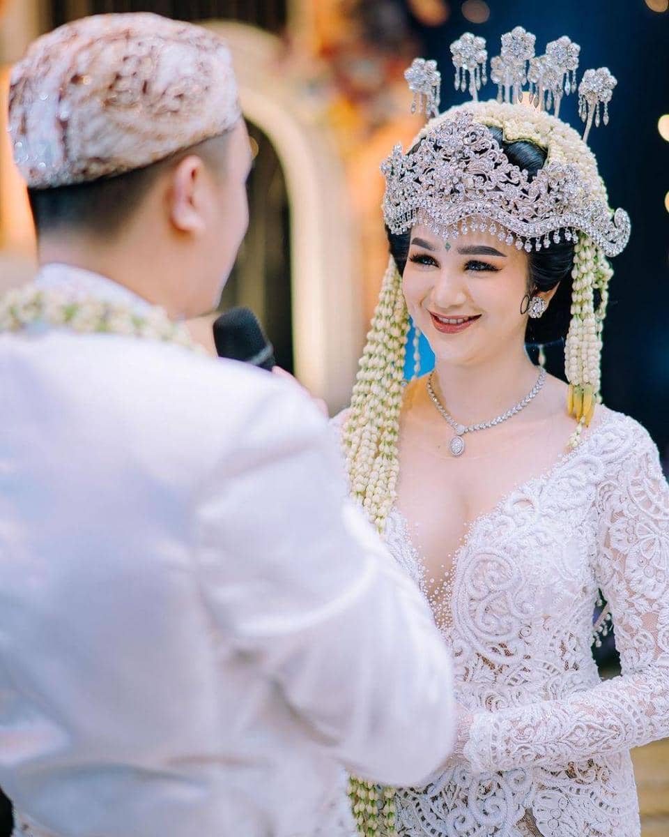 instagram.com/egha.makeup