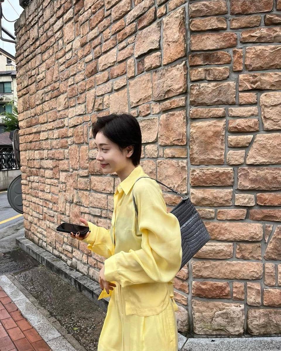 instagram.com/hereare0318