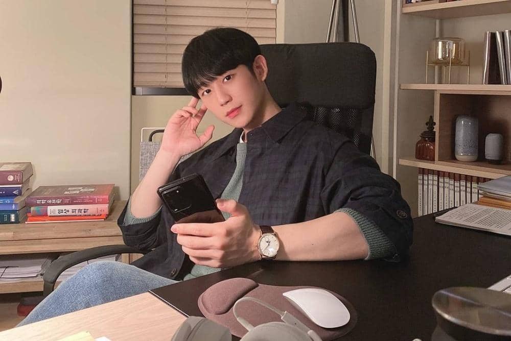 Instagram.com/holyhaein