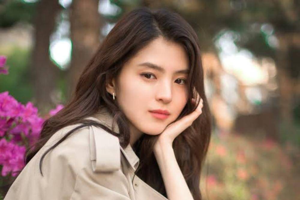 Han So Hee Positif COVID-19 saat Syuting Drama ‘Gyeongseong Creature’