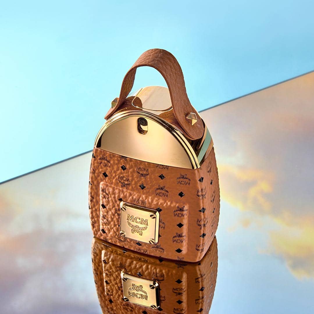 Popbela.com/LUXASIA - MCM