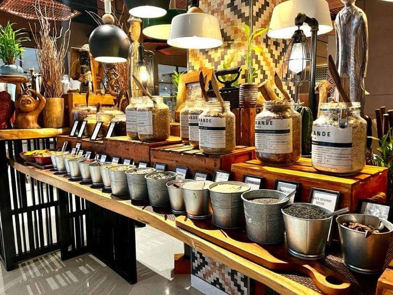 popbela.com/Ayu Utami