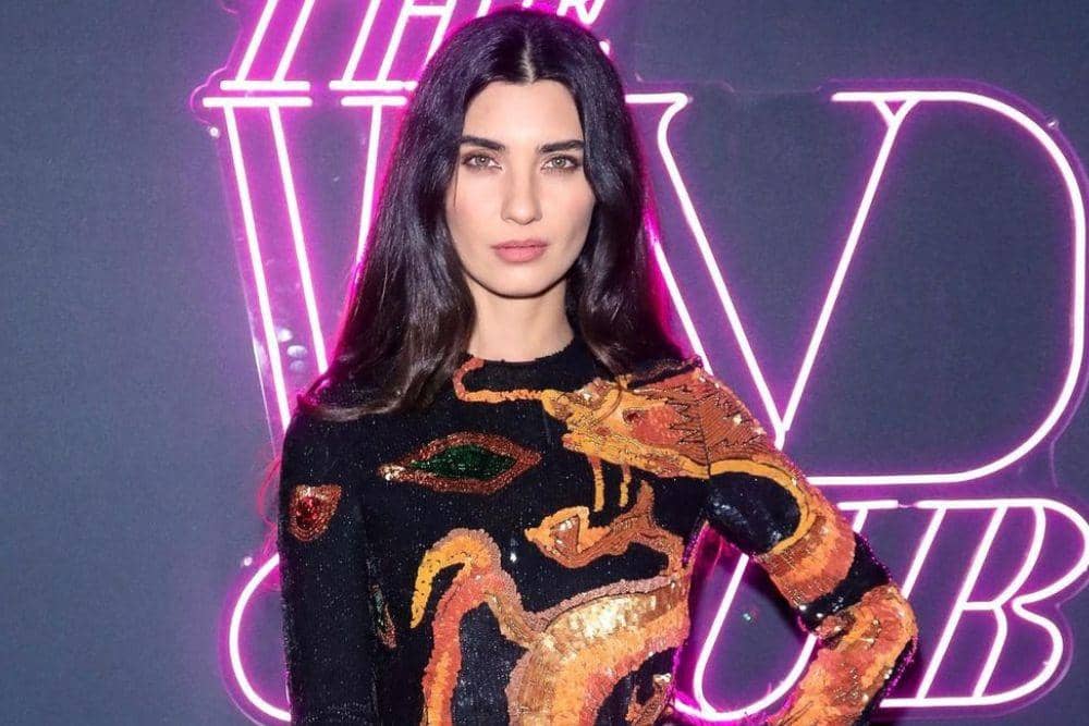 instagram.com/tubabustun.official