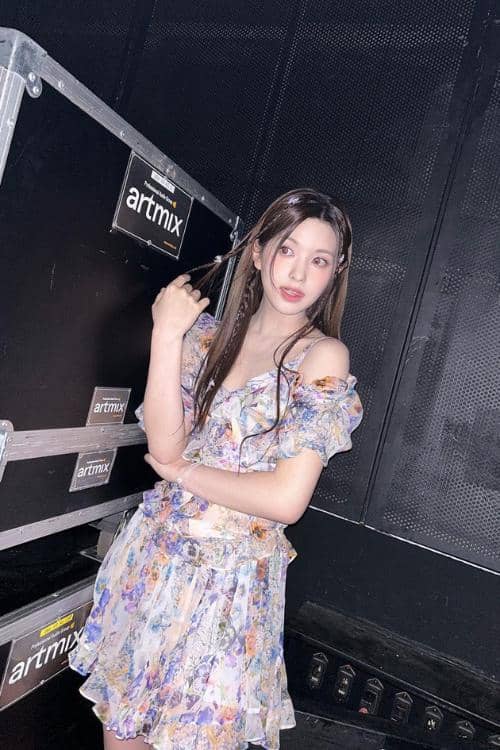 instagram.com/nmixx_official