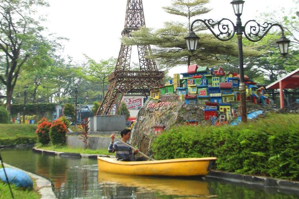 instagram.com/devoyagebogor