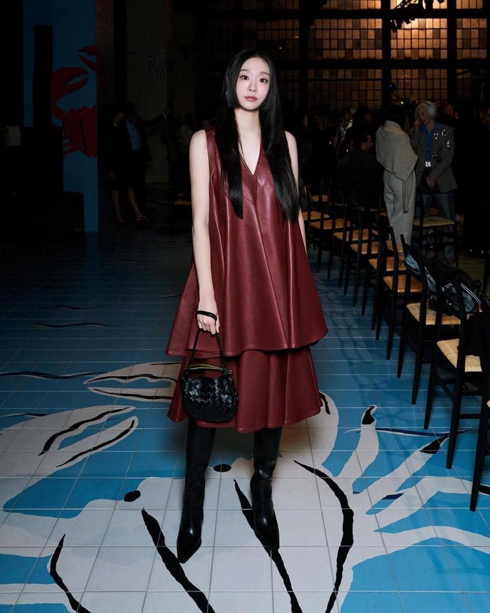 instagram.com/d_a___m_i