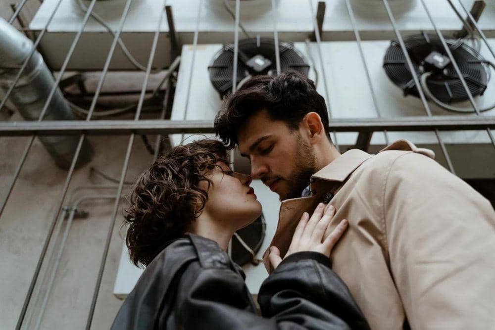 pexels.com/mart-production