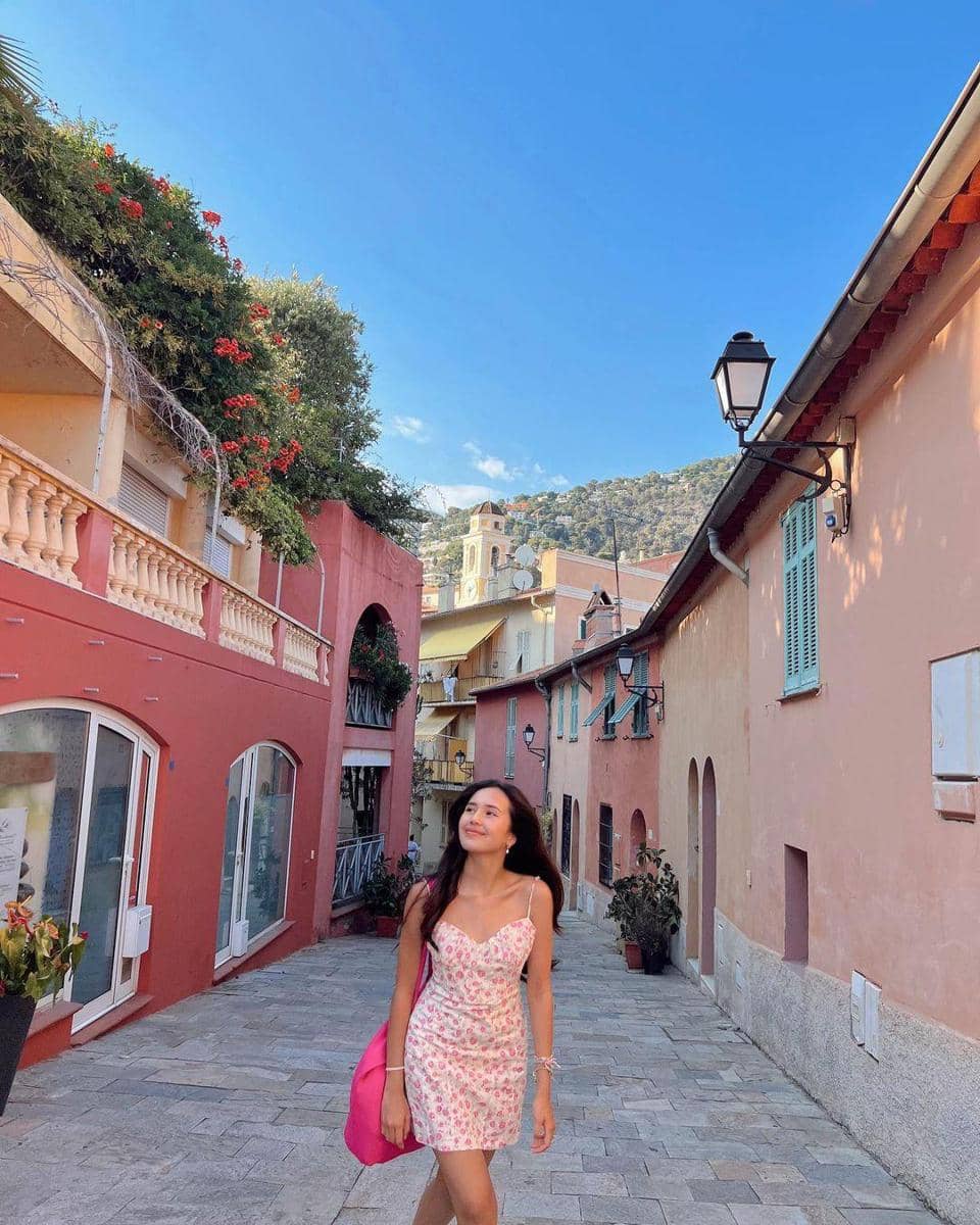 instagram.com/bebytsabina