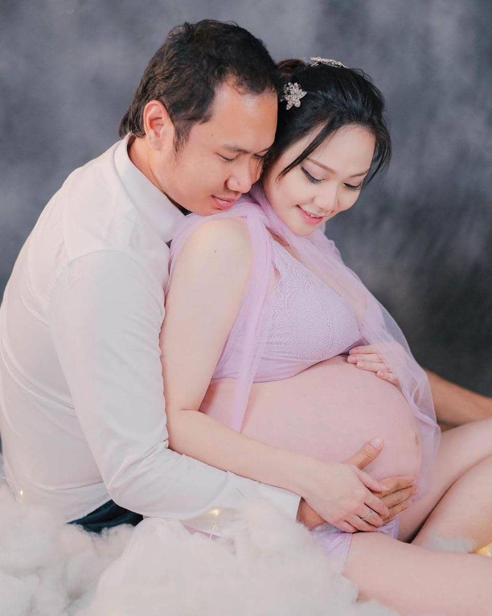 instagram.com/andela.yuw