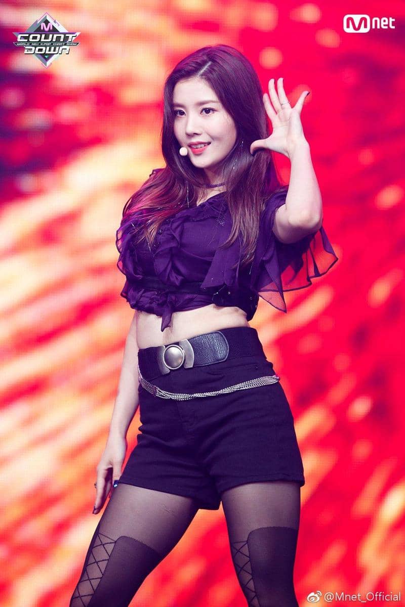 twitter.com/queeneunbii