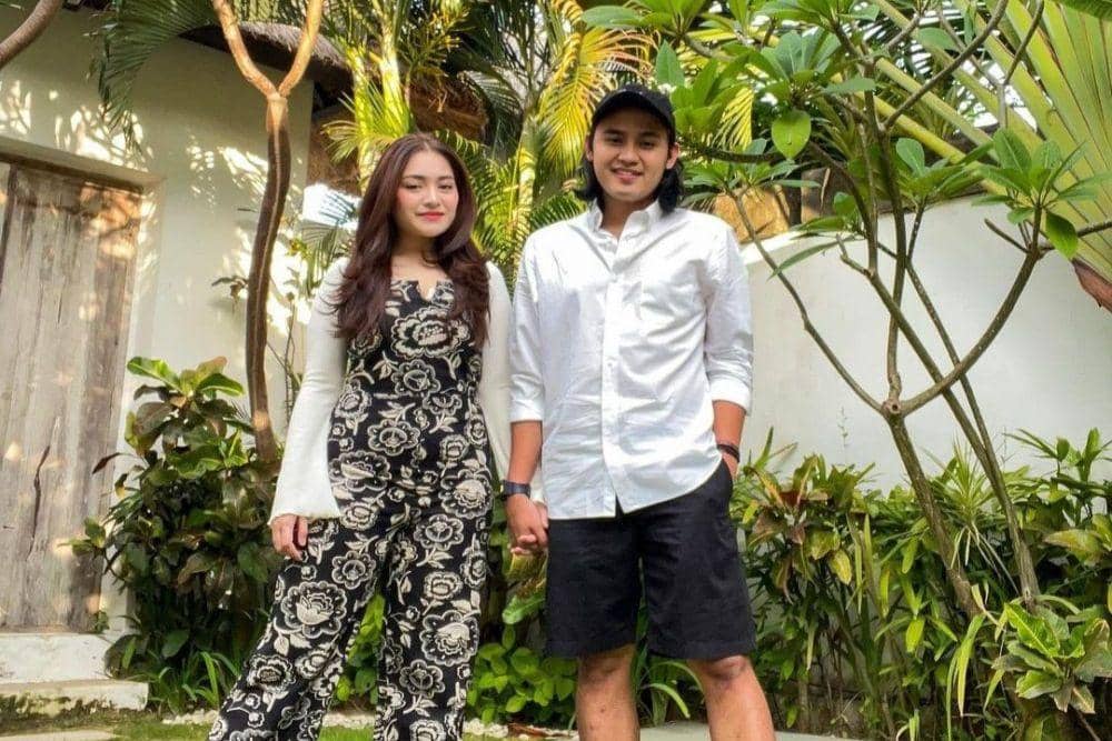 Instagram.com/nathalieholscher