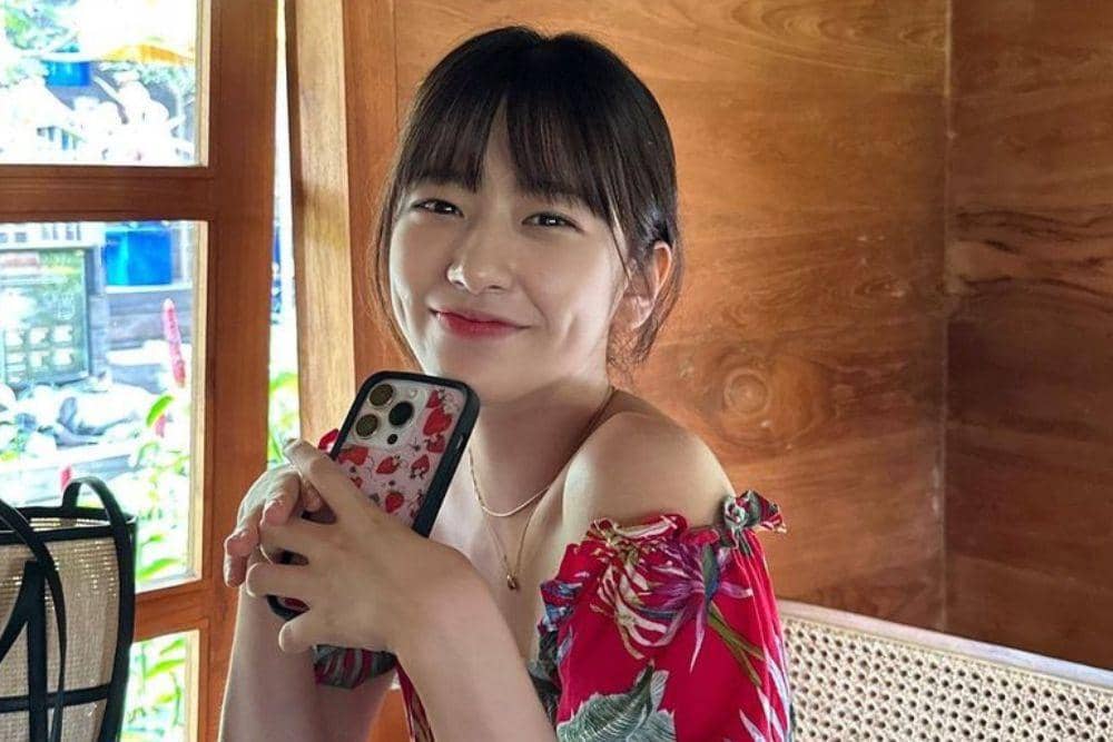 instagram.com/_yujin_an