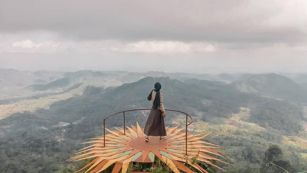 instagram.com/kunherawati