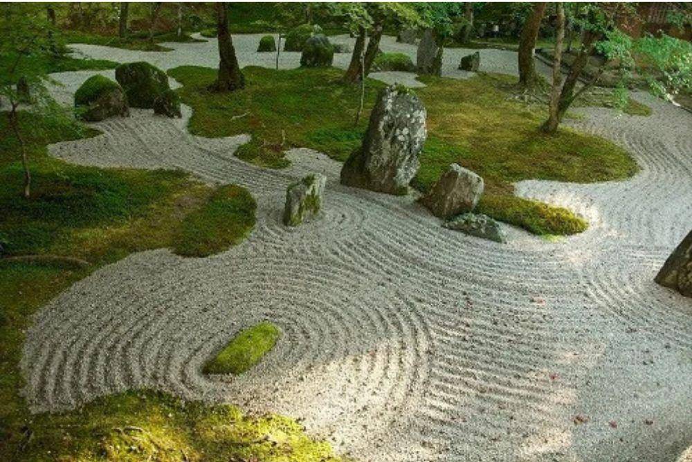 6 Inspirasi Zen Garden, Hilangkan Stress Dengan Taman Kering di Rumah
