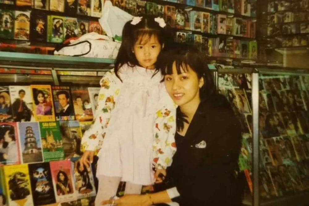 instagram.com/laurabas