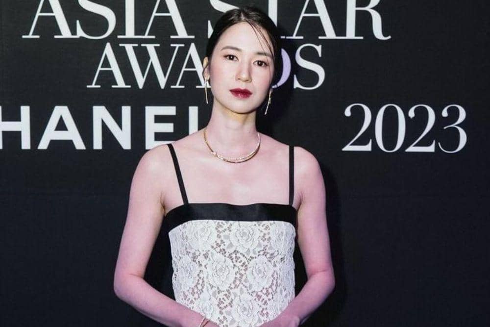 instagram.com/laurabas