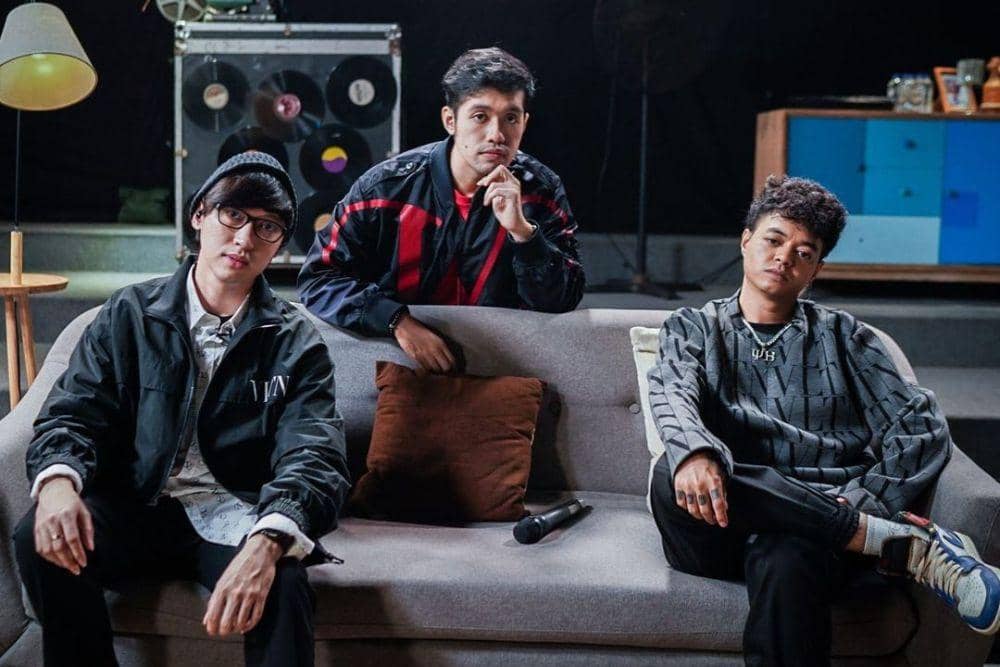 instagram.com/weird.genius