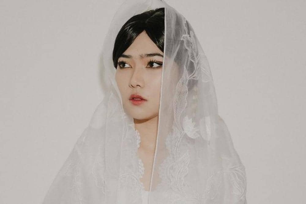 instagram.com/isyanasarasvati