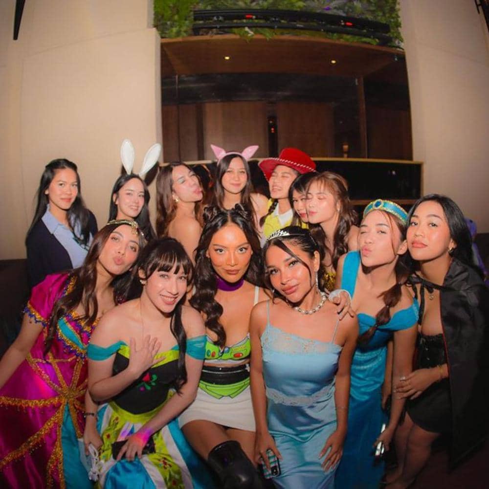 instagram.com/azizahsalsha_