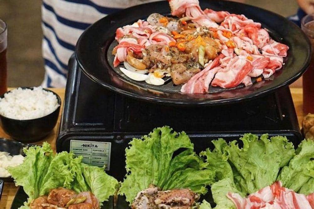instagram.com/nikubbq