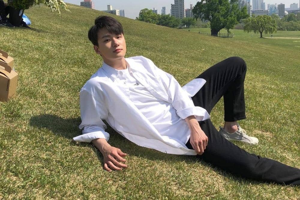 Instagram.com/seungho_shin