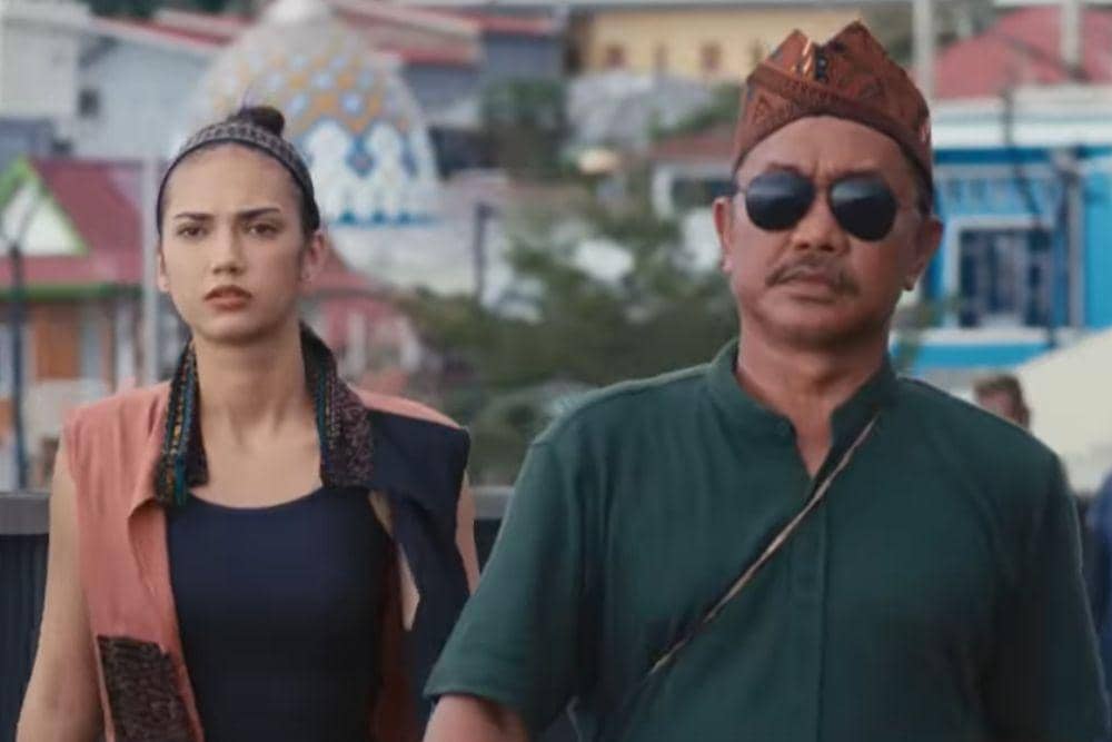 YouTube/Nona Manis Sayange