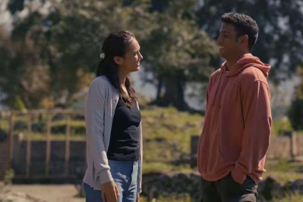 YouTube/Nona Manis Sayange