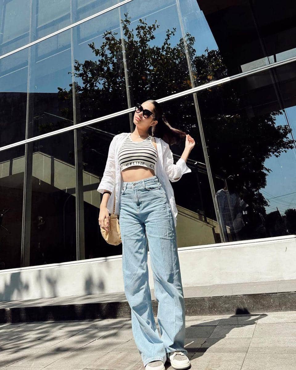 instagram.com/azizahsalsha_