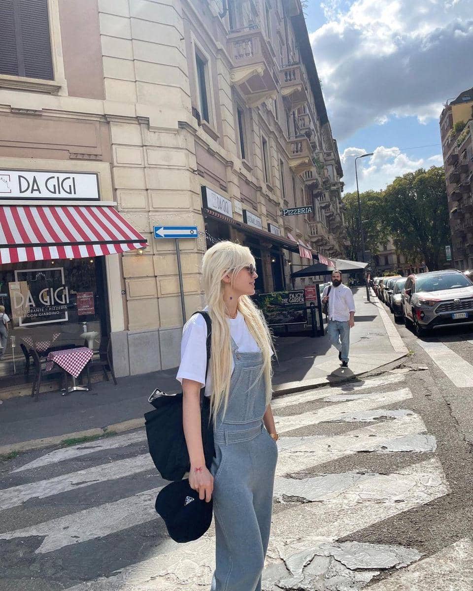 instagram.com/somsomi0309