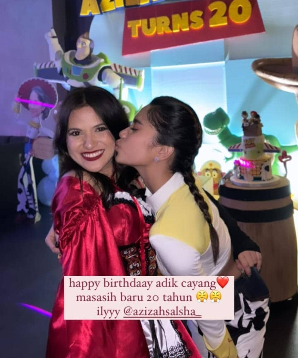 instagram.com/azizahsalsha_