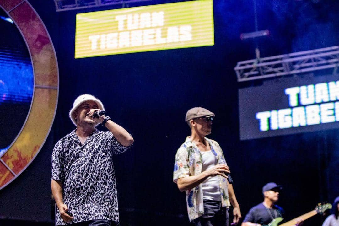 instagram.com/flavs.id