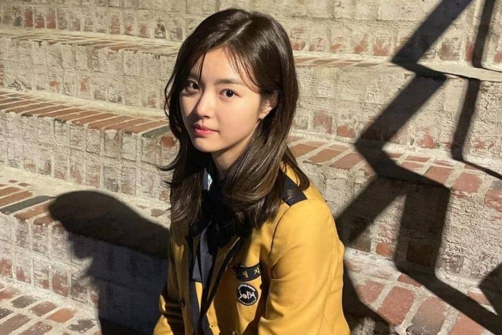 instagram.com/red._.yeji_