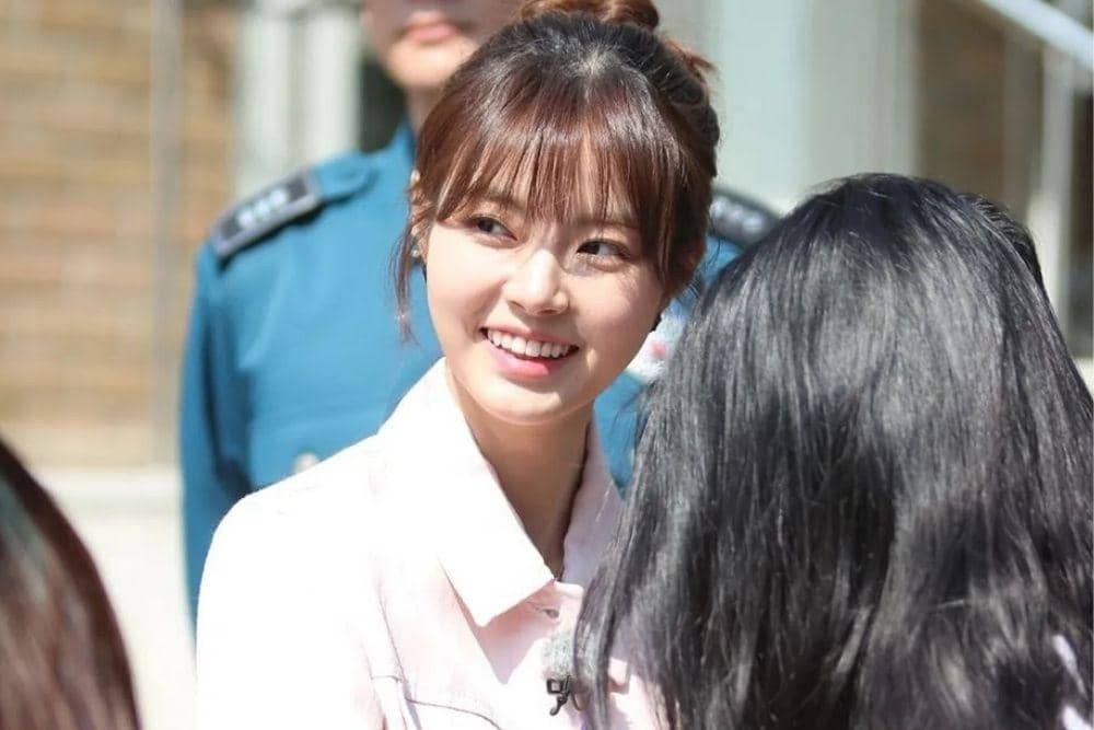 instagram.com/red._.yeji_