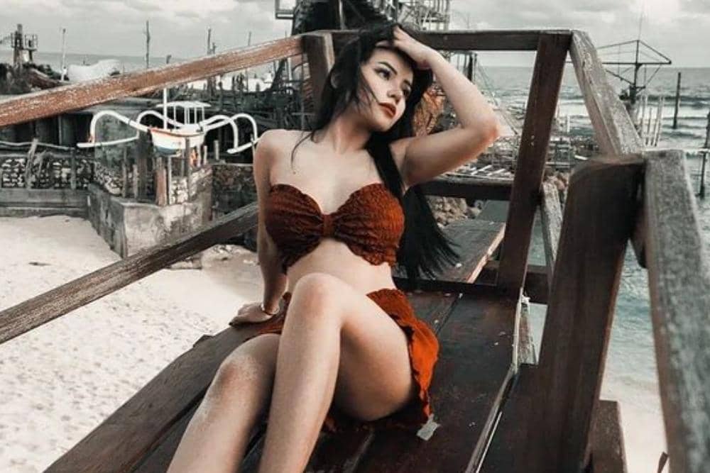 instagram.com/dinar_candy